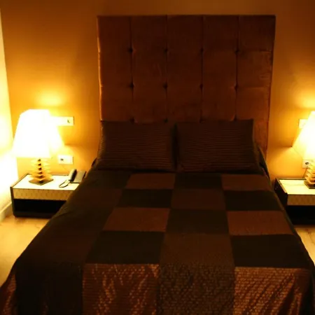 Palau Dels Osset Hotel