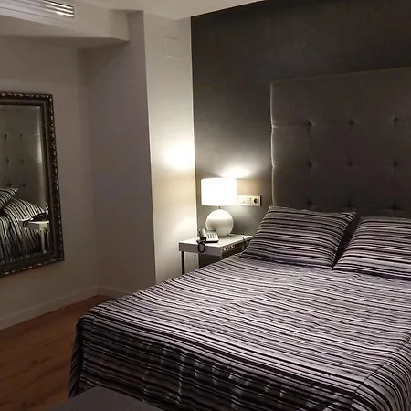 Palau Dels Osset Hotel 3*