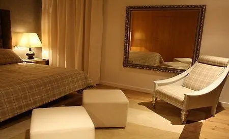Palau Dels Osset 3*