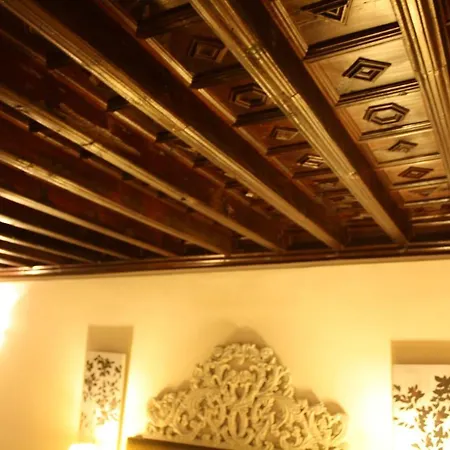 Palau Dels Osset 3*
