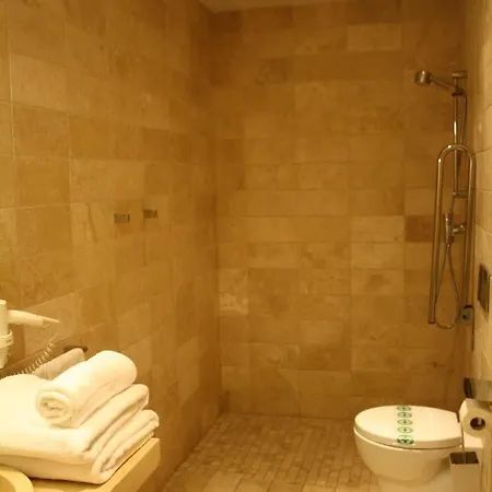 Palau Dels Osset Hotel