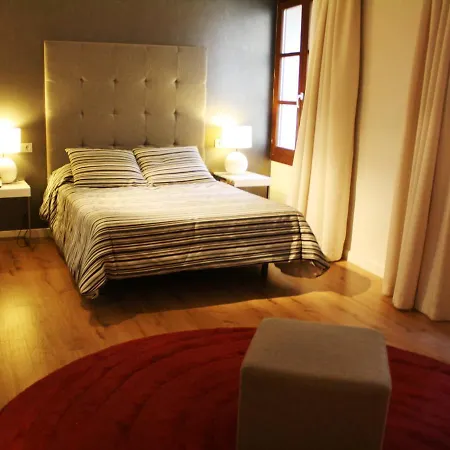 Palau Dels Osset 3*