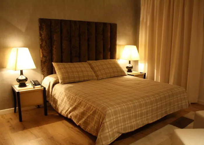 Palau Dels Osset Отель 3*